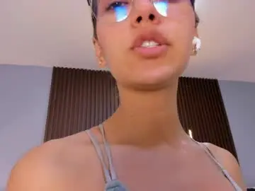 Chaturbate Sex Cam of emma_doll7