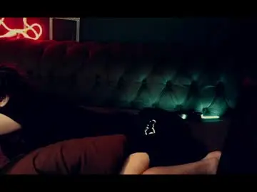 Chaturbate Free Porn Cam of hotdogswaitingaports