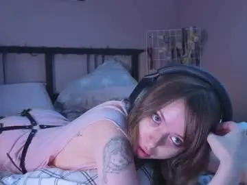 Chaturbate Nude Webcam of hype_meal_home
