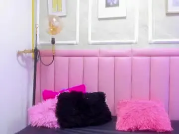 Chaturbate Free Live Porn of velvet_giirll