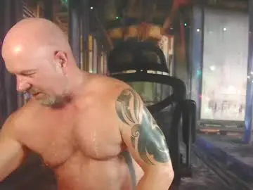Chaturbate Live Sex Cam of manlyprisonguy2