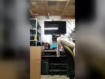 Chaturbate Adult Video Chat of pawelniceguy