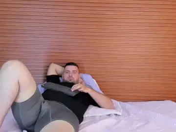 Chaturbate Watch Live Sex Cams of sweetandwilld