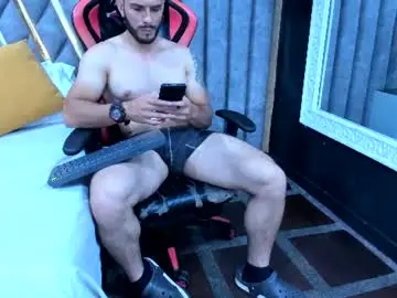 Chaturbate Live Sex Cam of therockone_1