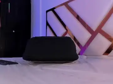 Chaturbate Best live sex cam show of aron_cruz12
