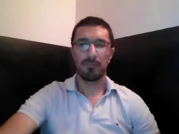 Chaturbate Best live sex cam show of johnparis7575