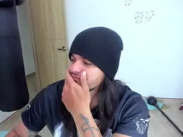 Chaturbate Live Porn of loganhot22