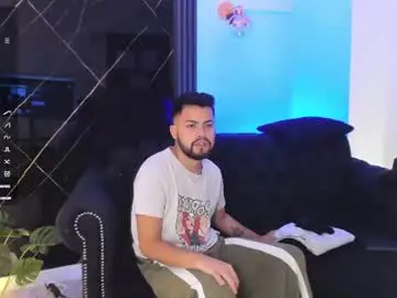 Chaturbate Free Porn Cam of lucca_mallard