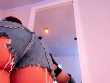 Chaturbate Sex Cam of naomii_x
