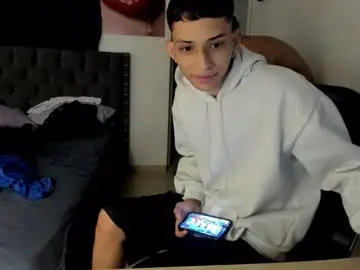 Chaturbate Adult Webcams of white_master444