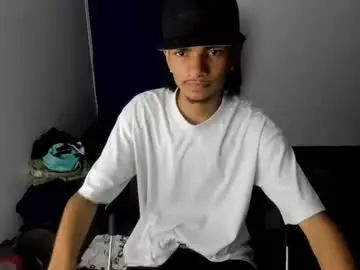 Chaturbate Adult Webcams of white_master444