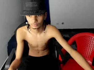 Chaturbate Free Porn Cam of white_master444