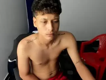 Chaturbate Live Porn of white_master444