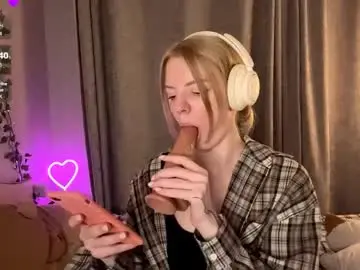 Chaturbate Watch Live Sex Cams of cristinekondo