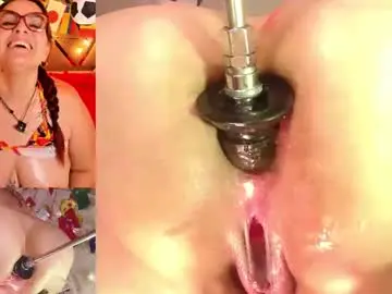 Chaturbate Free Porn Cam of erikamontiel__