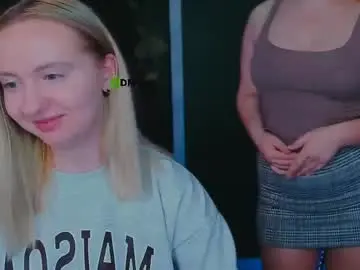 Chaturbate Live Sex of mila_glow