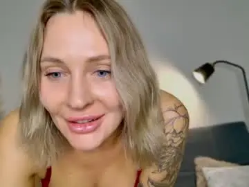 Chaturbate Live Porn of lilithra_