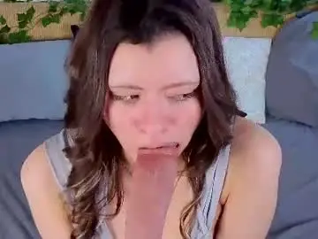 Chaturbate Sex Cam of moontongue