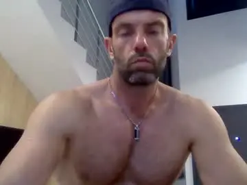 Chaturbate Sex Chat of parisien75015