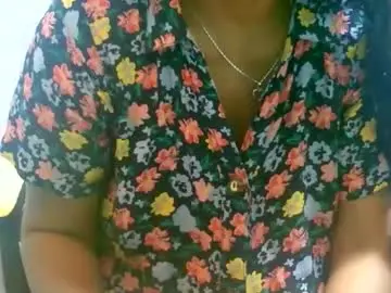 Chaturbate Best live sex cam show of ariah13