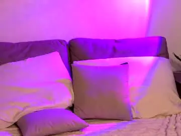 Chaturbate Sex Cam of bellasecrettt
