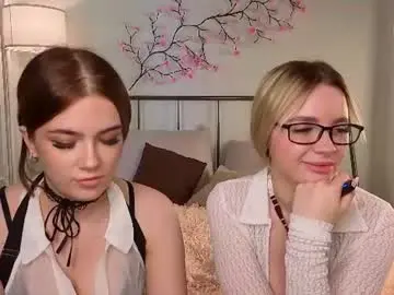 Chaturbate Free Live Porn of cloverfarewell