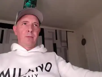 Chaturbate Live Sex Cam of decusbomont