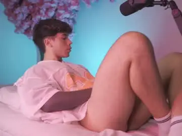 Chaturbate Live Sex Cam of dwayne_xx