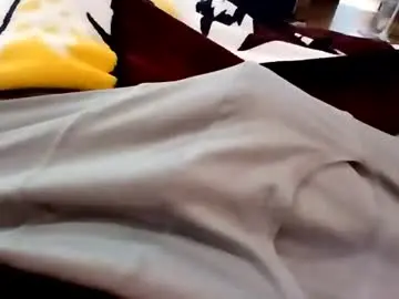 Chaturbate Free Porn Cam of holycannoli123