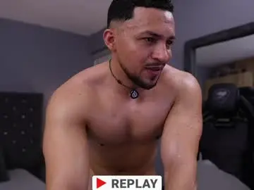 Chaturbate Free Porn Cam of loganmartinx