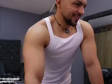 Chaturbate Live Porn of loganmartinx