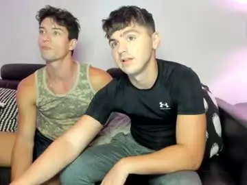 Chaturbate Live Sex of rawr_itsben