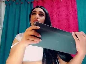 Chaturbate Free Porn Cam of sexy_brunette2590