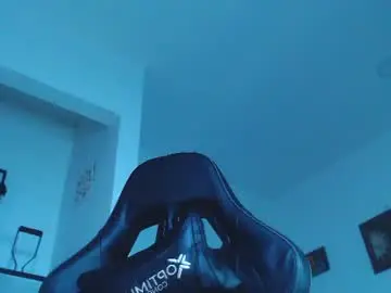 Chaturbate Free Porn Cam of yosoy_enzo2020