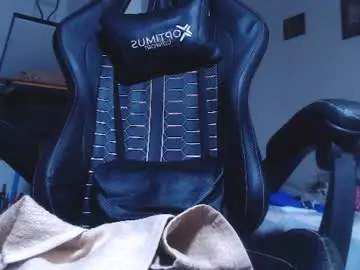 Chaturbate Free Live Porn of yosoy_enzo2020