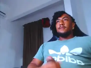 Chaturbate Free Porn Cam of yosoy_enzo2020