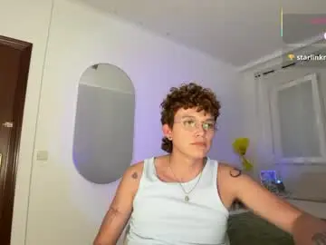 Chaturbate Free Live Porn of anddres_boss