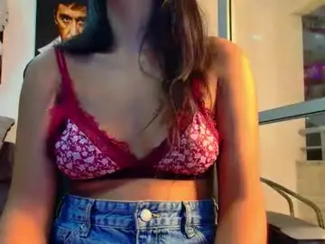 Chaturbate Live Sex Cam of latin_couple77