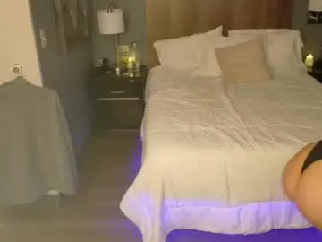 Chaturbate Nude Webcam of violet_winter97