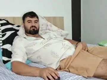 Chaturbate Live Porn of daddyy000018