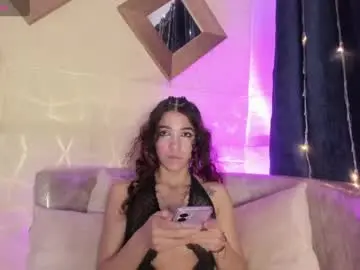 Chaturbate Free Live Porn of evelyn__rose1