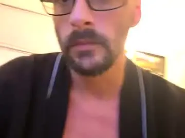 Chaturbate Watch Live Sex Cams of hingson07