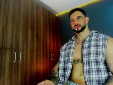 Chaturbate Sex Chat of massimo_visconti