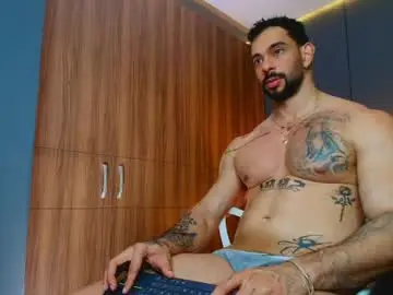 Chaturbate Free Live Porn of massimo_visconti