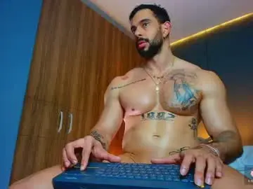Chaturbate Adult Webcams of massimo_visconti