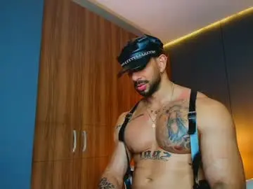 Chaturbate Sex Chat of massimo_visconti
