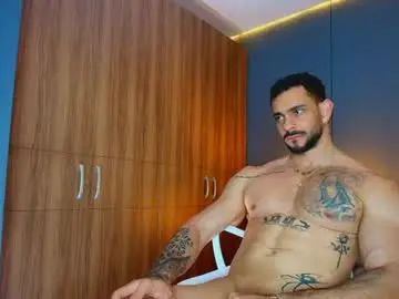 Chaturbate Nude Webcam of massimo_visconti