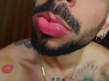 Chaturbate Sex Cam of massimo_visconti