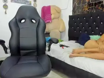Chaturbate Best live sex cam show of sofi_and_santy