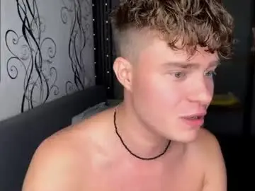 Chaturbate Adult Webcam of holy_eggs_00